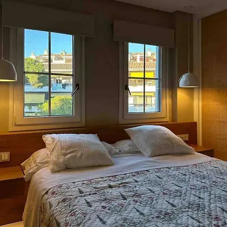 Modern 2 Bedroom In Real *