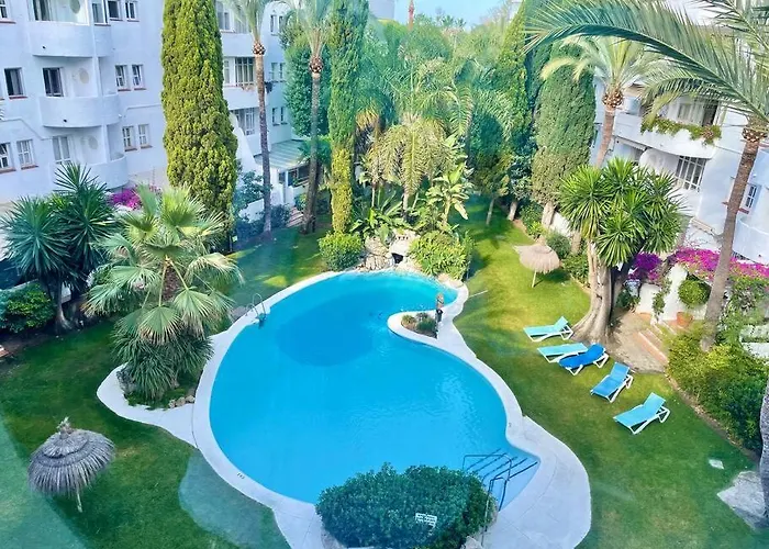 Modern 2 Bedroom In Real Apartment Marbella
