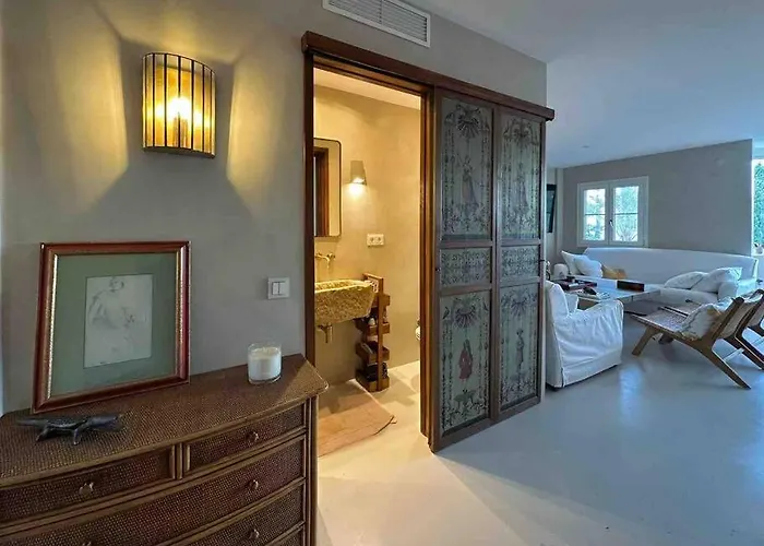 Modern 2 Bedroom In Real Appartement