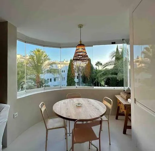 Modern 2 Bedroom In Real Appartamento *