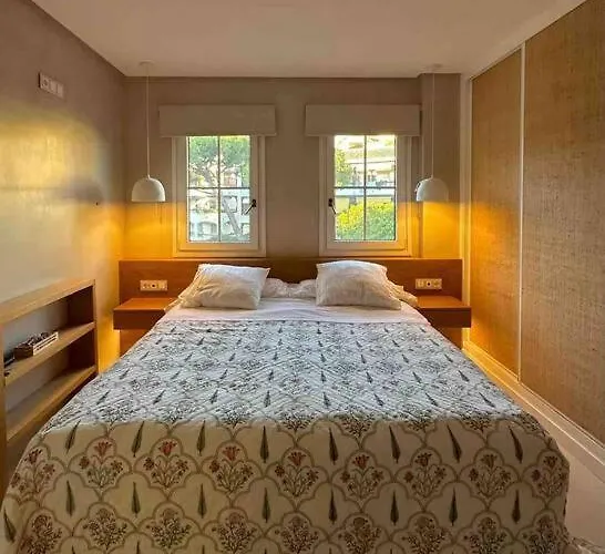 Appartamento Modern 2 Bedroom In Real