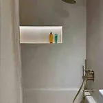 Modern 2 Bedroom In Real Appartement Marbellac