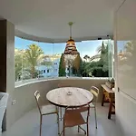 Modern 2 Bedroom In Real Appartement *