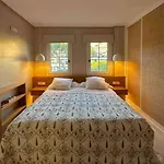 Appartement Modern 2 Bedroom In Real