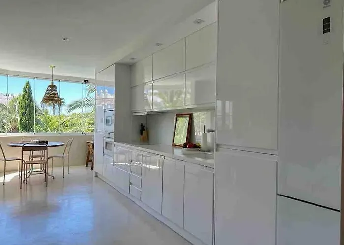 شقة Modern 2 Bedroom In Real *