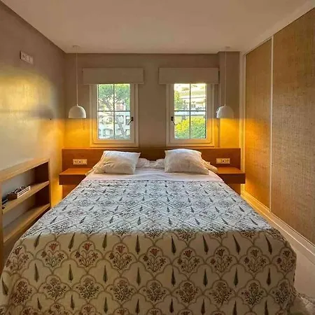 Apartman Modern 2 Bedroom In Real